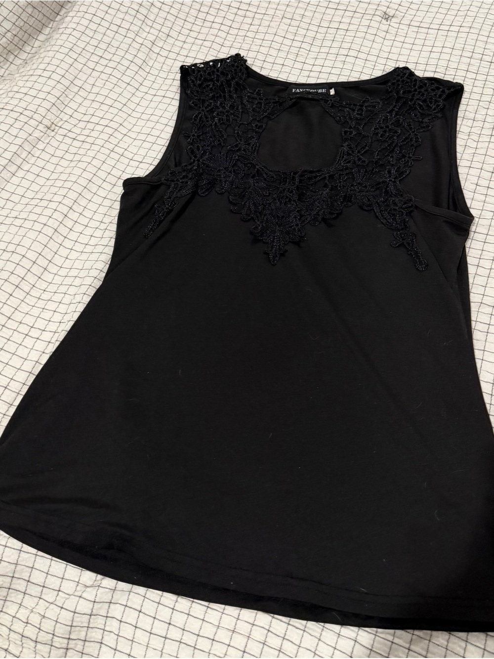 FANTASTIC Fawn Black Lace-Trim Sleeveless Camisole